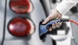 Grundlagen des konduktiven Ladens von Elektrofahrzeugen [125 kb]